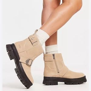 UGG Women’s Ashton Waterproof Boot